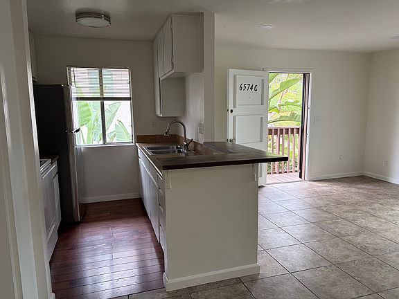 4th image of 7564 Bell Bluff Ave #C