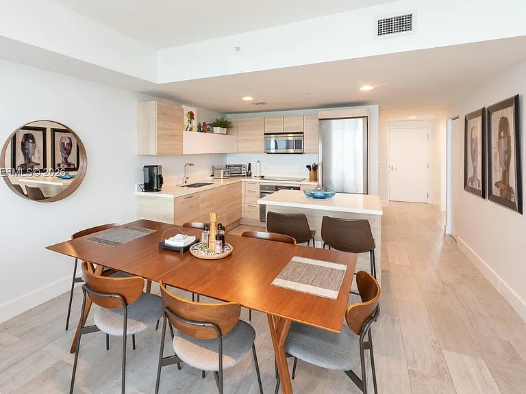 16385 Biscayne Blvd #2304 — Photo 8