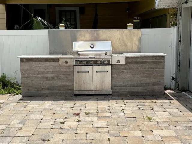 2905 W Bay Court Ave — Photo 29