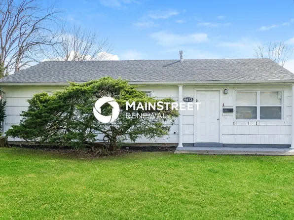 9613 El Prado St, Louisville, KY 40272