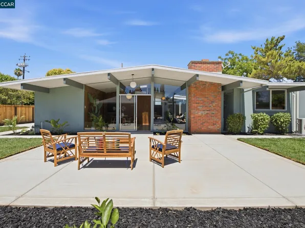 3998 Salem St, Concord, CA 94521