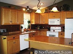 4th image of 537 Sunwood Park Dr