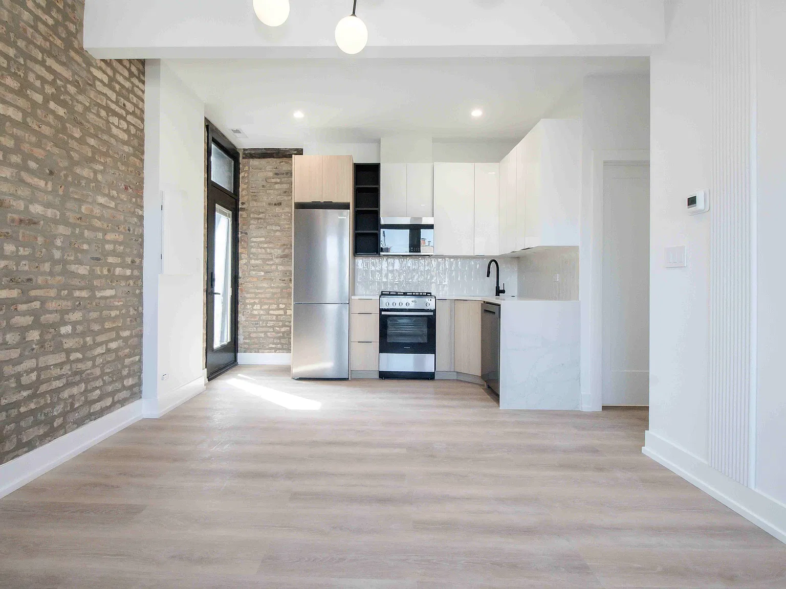 1 bed, 650 sqft, $2,395 — Photo 3