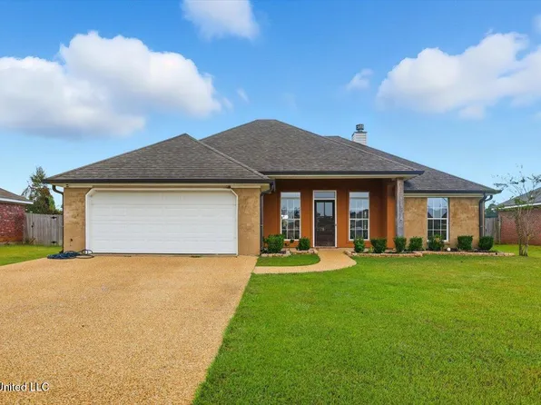 1120 Spanish Oak Dr, Pearl, MS 39208