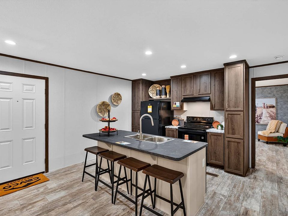 1st image of 1773 Spinks Chapman Rd Trailer 17