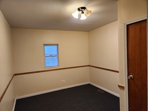 5th image of 10534 S Vincennes Ave