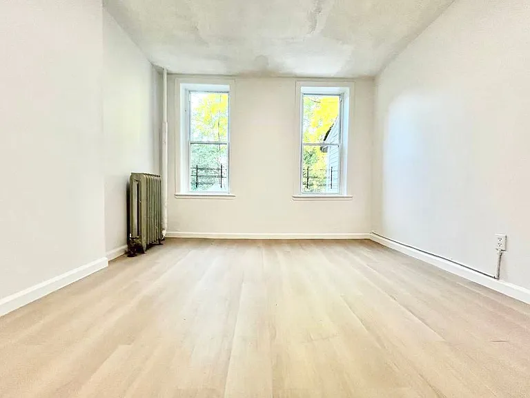 1217 Lincoln Pl #1 — Photo 5
