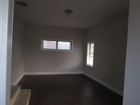 5th image of 9310 Carlow Ln
