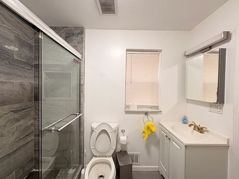 3215 Dawson St #1 — Photo 10