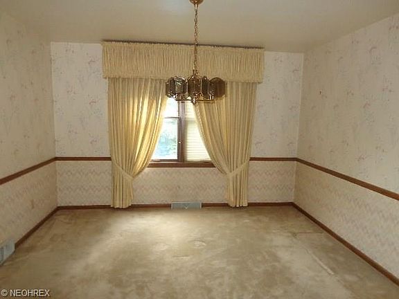 4th image of 7961 Lost Tree Dr