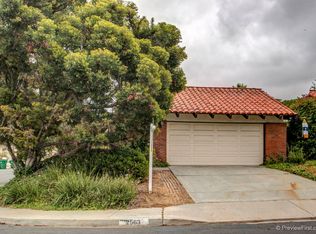 2563 Luciernaga St, Carlsbad, CA 92009