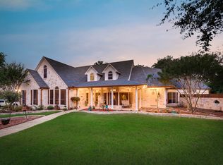 3610 Plum Creek Ct, Midlothian, TX 76065