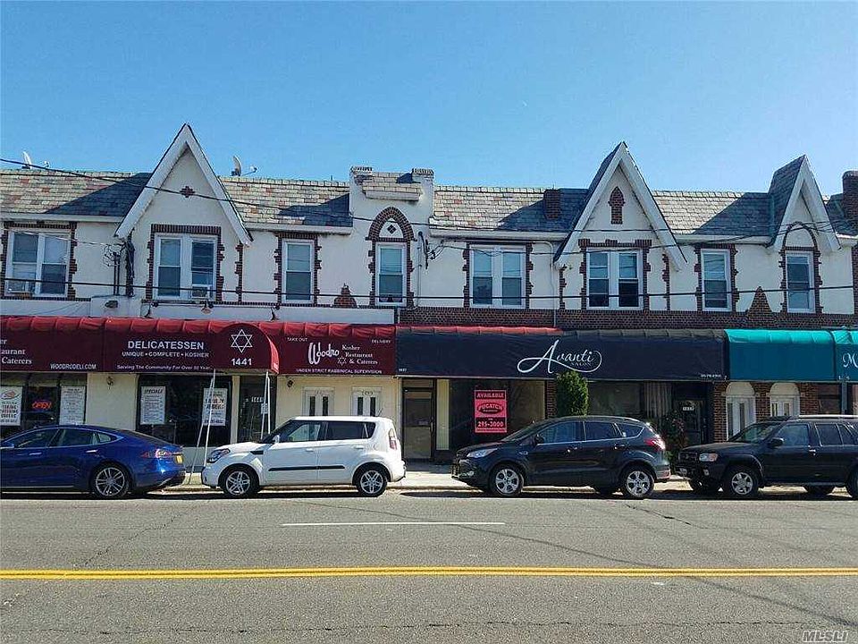 2nd image of 1240 W Broadway #43B