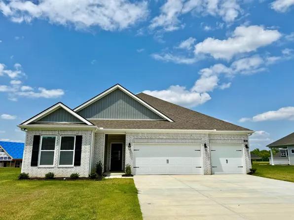 230 Oak Hollow Dr, Oakland, TN 38060