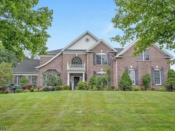 4 Greenbriar Ct, Mount Olive Twp., NJ 07836