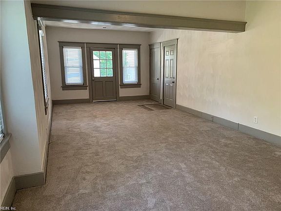 4th image of 409 W 27th St #B