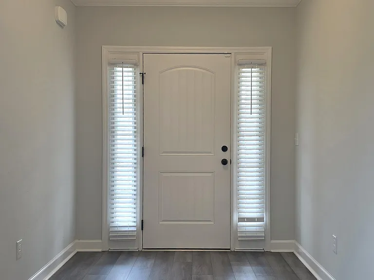 337 Jardon St — Photo 4