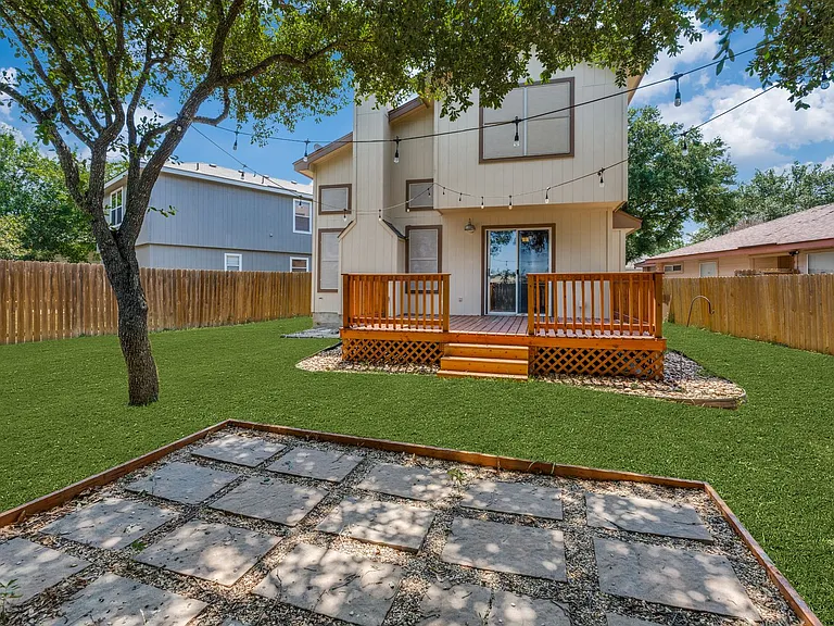 8903 Gill Brg — Photo 12