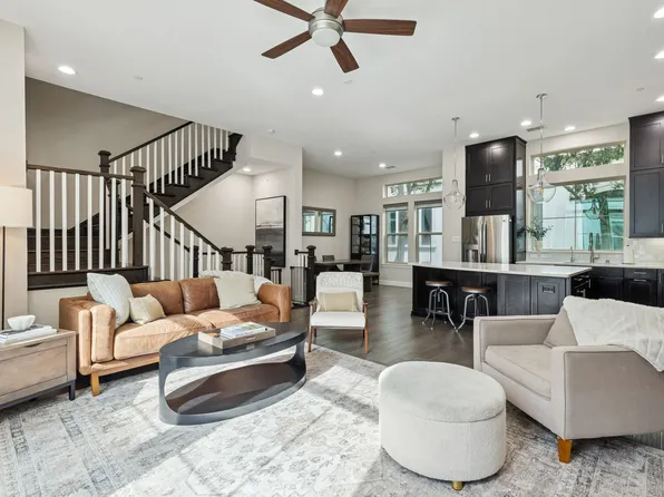 762 Spanish Oaks Pl, Dallas, TX 75204