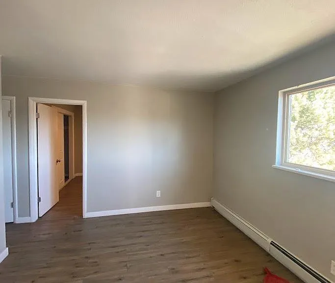 1435 Kingston St #5 — Photo 2