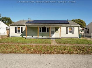 2624 Forrestal Ave, Saint Albans, WV 25177