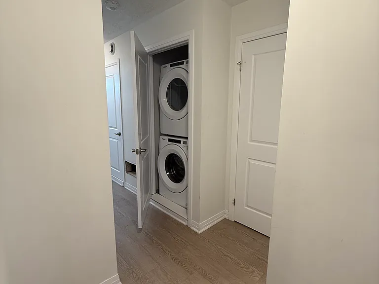 25 Isherwood Ave #45 — Photo 23