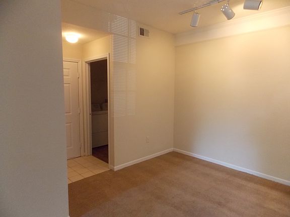 5th image of 17106 Carrington Park Dr APT 616
