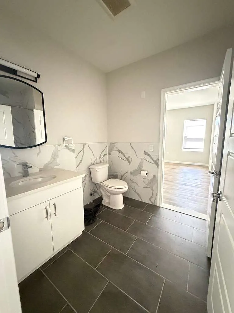 2 bed, $2,800 — Photo 3