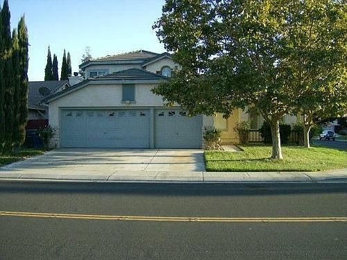 1st image of 800 Clifford Dr