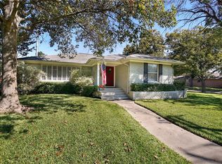 6575 Lange Cir, Dallas, TX 75214