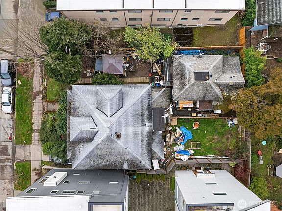 4th image of 4309 Evanston Avenue N