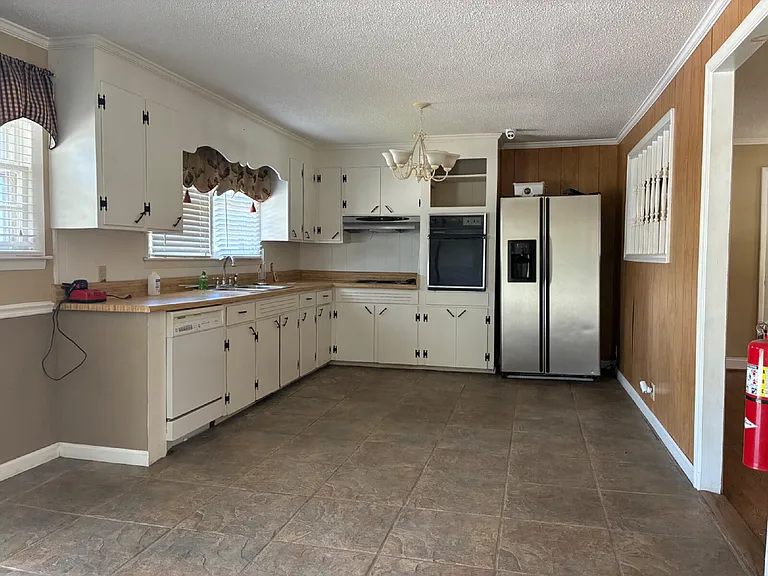 3903 Shady Grove Rd — Photo 7