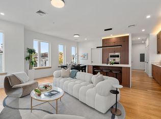 58 Kent St #404, Brookline, MA 02445