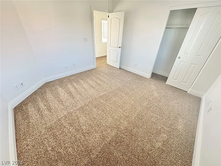 9469 Thatched Sunlight Ct — Photo 10