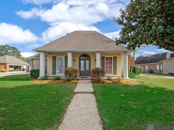 3975 White Oak Trace Dr, Baton Rouge, LA 70817