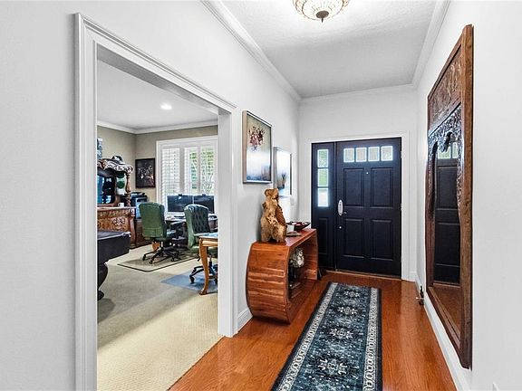 5th image of 615 E KALEY STREET