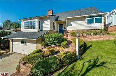 1st image of 637 N Palmera Ave