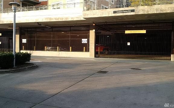 5th image of 170 Harbor Sq Loop NE