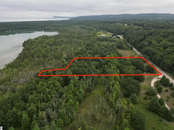 0 Sandy Ln, Cedar, MI 49621