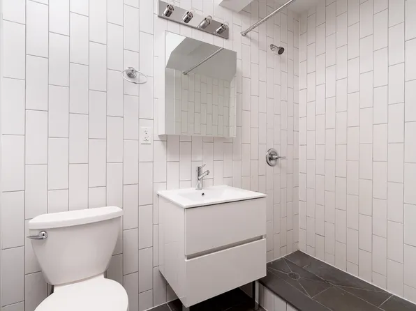 431 Wilson Avenue image 6 of 6