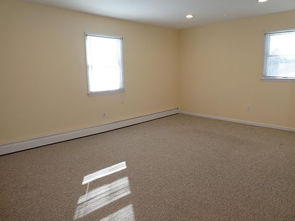 Living room without furniture