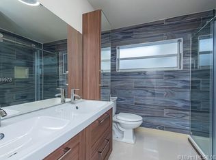 7541 NW 6th Ct, Plantation, FL 33317