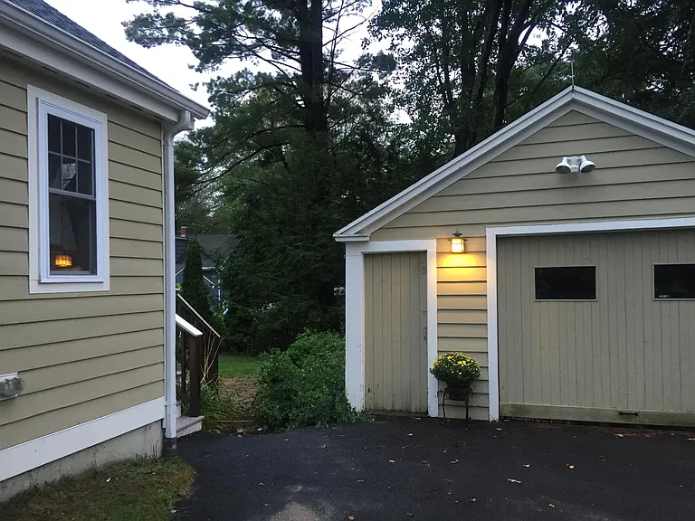 56 Fillmore Ave — Photo 4