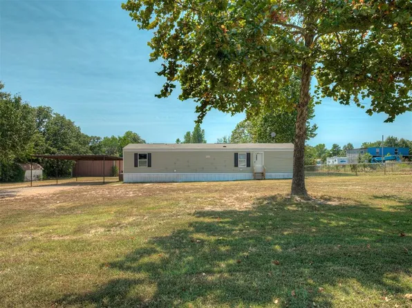 22100 Rhonda Rd, Harrah, OK 73045