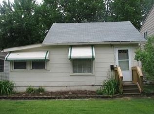 235 Traymore Blvd, Eastlake, OH 44095