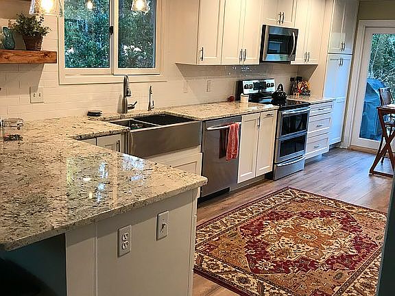 Kitchen Left