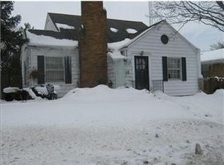 225 N Sunnyside Ave, South Bend, IN 46617