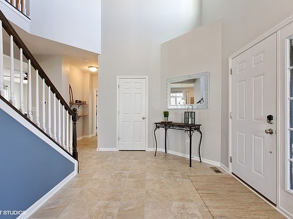 3rd image of 16152 W Pennyroyal Ln