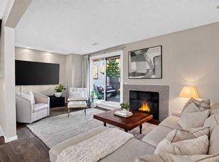 2520 E Palliser Dr SW #1611, Calgary, AB T2V 4S9