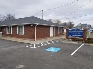 517 W Prospect Rd SUITE B, Ashtabula, OH 44004